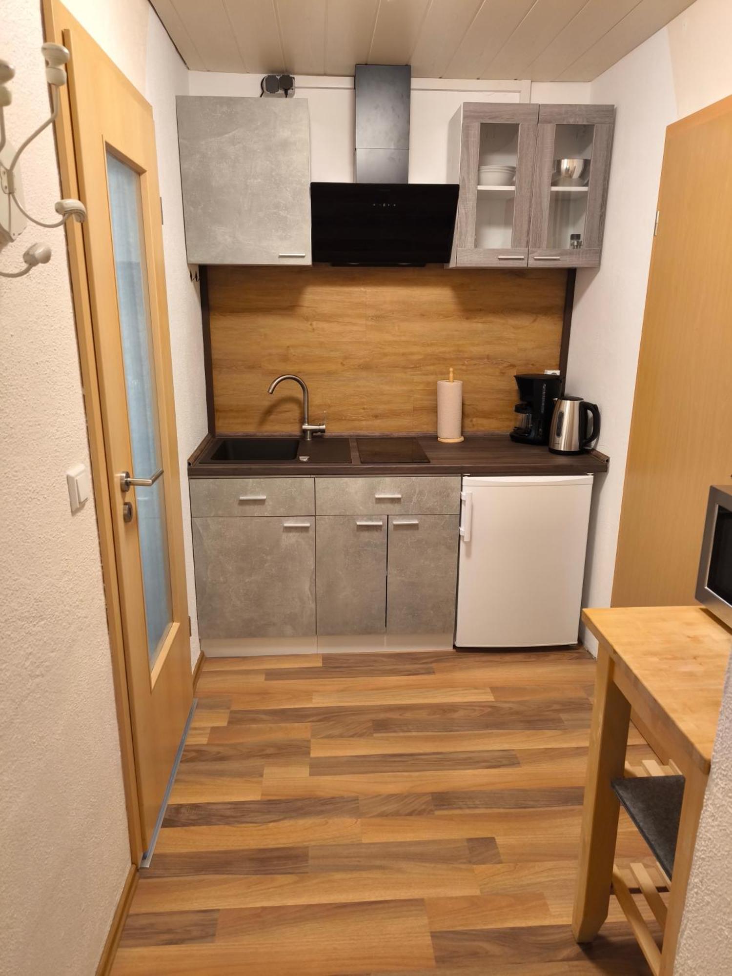 Haus Bahlo - Ferienwohnungen Attendorn Esterno foto
