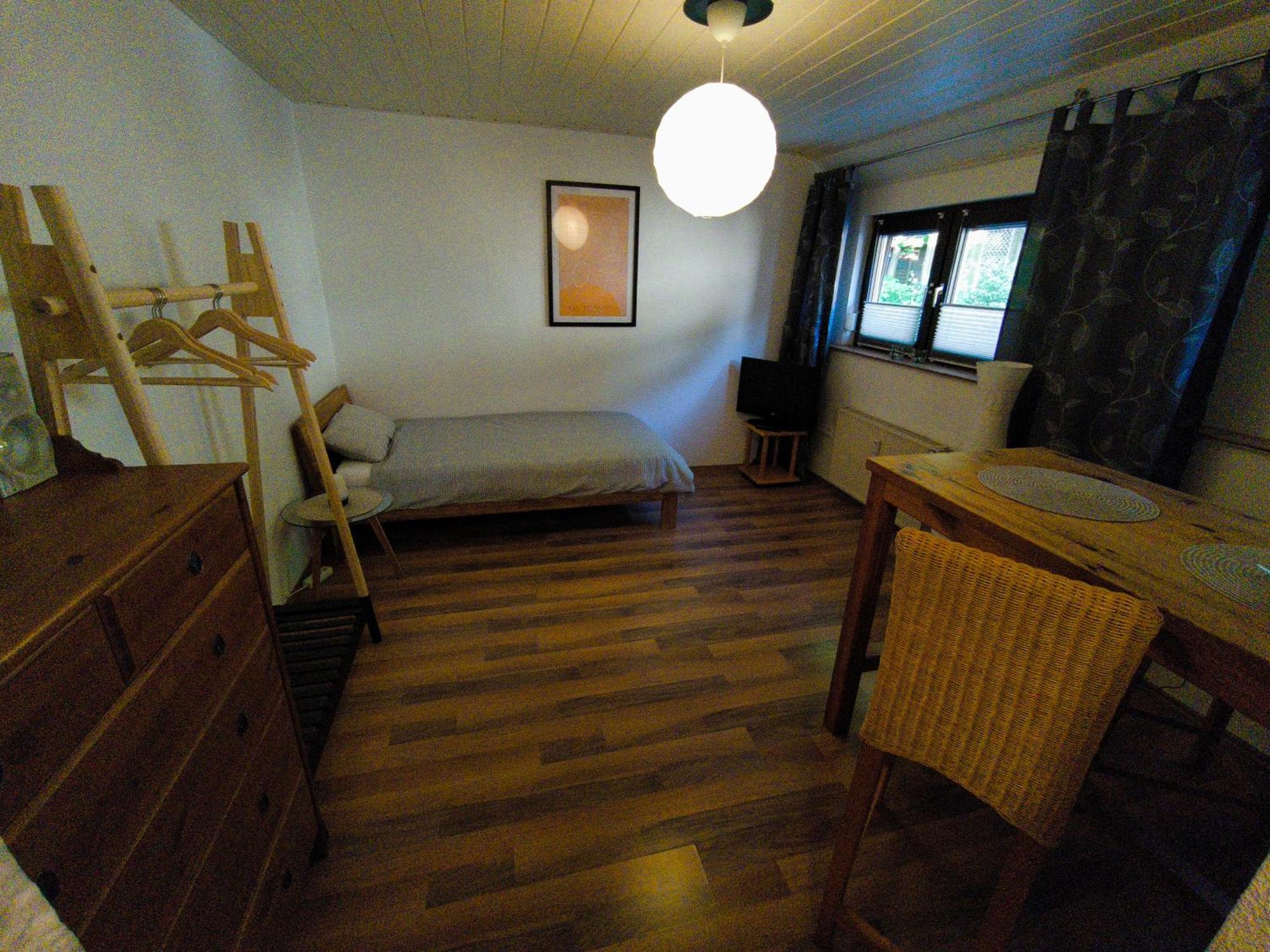 Haus Bahlo - Ferienwohnungen Attendorn Esterno foto